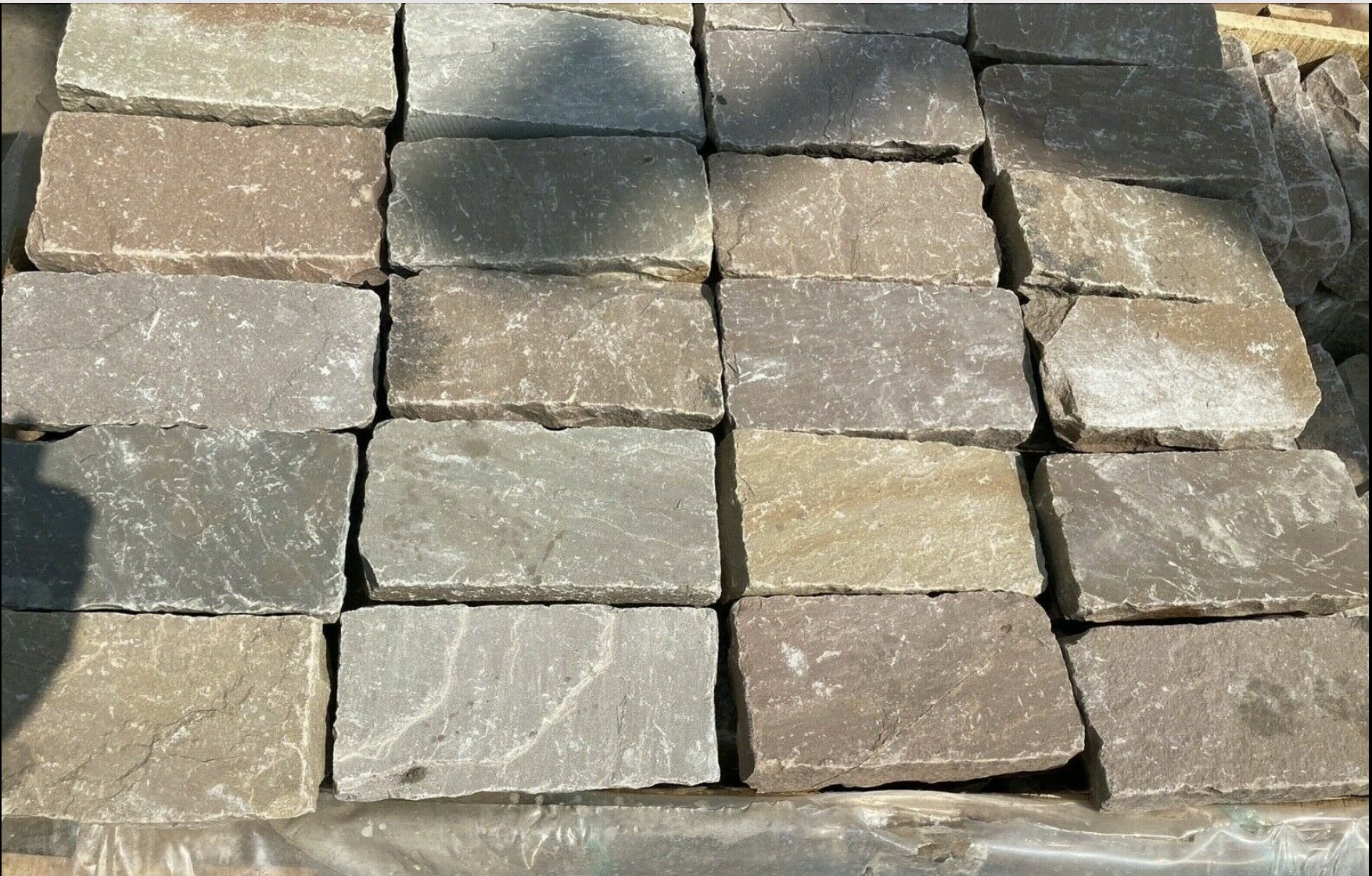 first image for Raj green 200x100 sandstone cobble