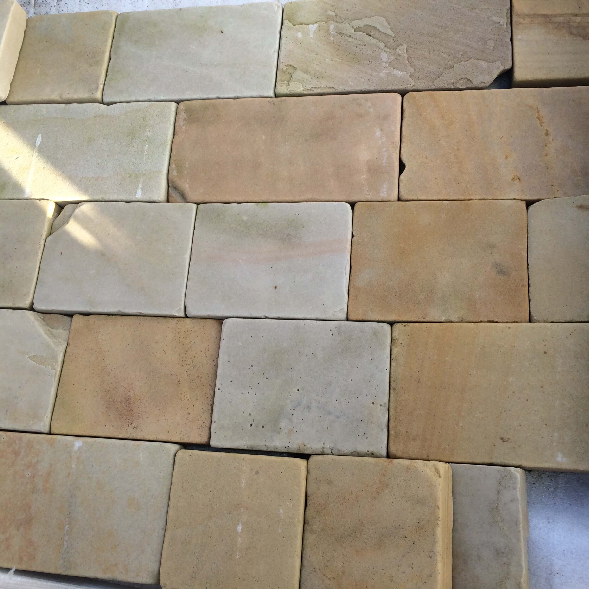 first image for Mint multi sawn and Tumbled Cobble Sett